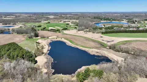 26 Xx5 Quinlan Ave N, Lindstrom, MN 55045