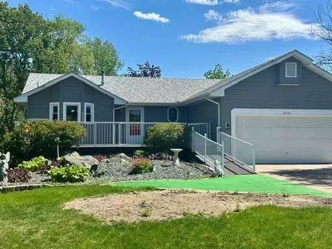 8751 212th Street Ct N, Forest Lake, MN 55025