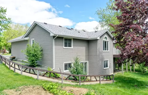 8751 212th Street Ct N, Forest Lake, MN 55025