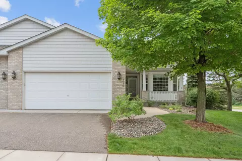 9050 Archer Ln N, Maple Grove, MN 55311