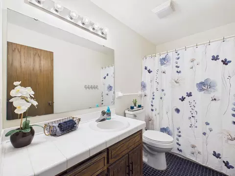 Bath - 7500 119th Ave N, Champlin, MN 55316 photo 1 of 2