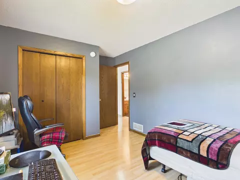 Bedroom - 7500 119th Ave N, Champlin, MN 55316 photo 4 of 7