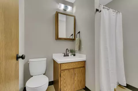 Bath - 420 6th Ave N, Cold Spring, MN 56320 photo 1 of 4