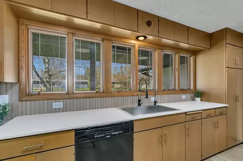 Kitchen - 420 6th Ave N, Cold Spring, MN 56320 photo 6 of 8