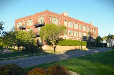 523 East Ave #102, Red Wing, MN 55066