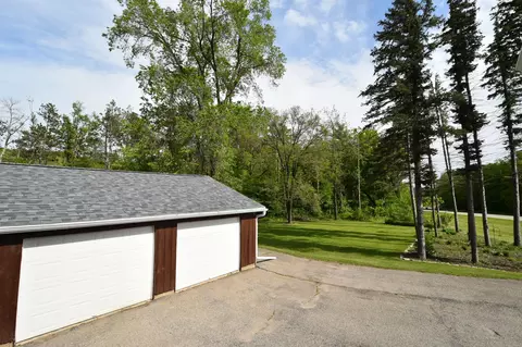 Exterior - 30300 County 1, Spring Valley, MN 55975 photo 4 of 17