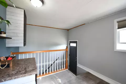 Entry Way - 30300 County 1, Spring Valley, MN 55975 photo 4 of 4