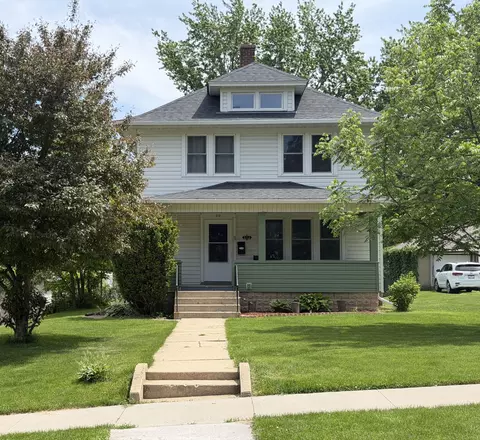 513 Red Wing Ave, Kenyon, MN 55946