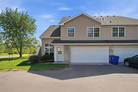 611 Meadow Ln, Somerset, WI 54025