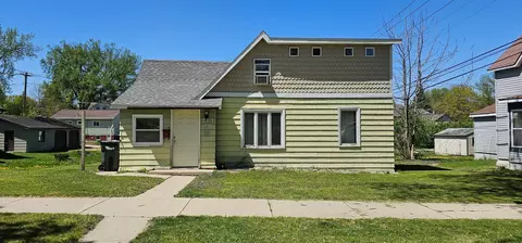 714 S Oak St, Fergus Falls, MN 56537