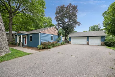 Exterior - 5069 Bartlett Blvd, Mound, MN 55364 photo 2 of 5