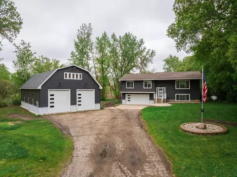 2590 Horizon Hills Rd, Willmar, MN 56201