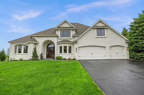 14620 Wilds Pkwy NW, Prior Lake, MN 55372