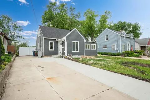 514 7th St NW, Rochester, MN 55901