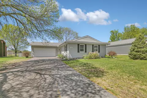 1315 Northway Cir, Saint Cloud, MN 56303