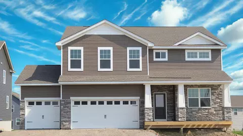1947 Shady View Ct, Shakopee, MN 55379