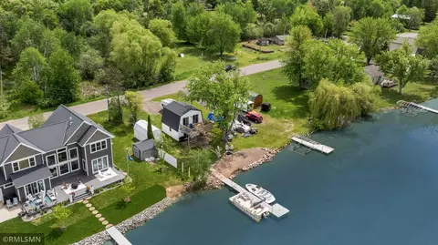 28584 Lakewood Dr NW, Isanti, MN 55040