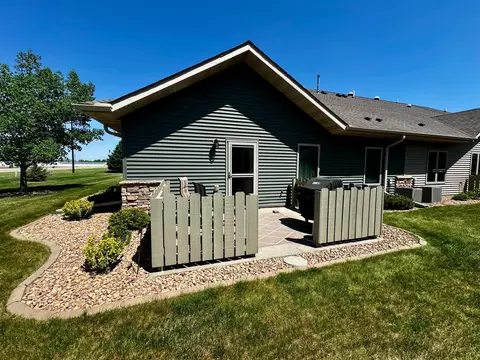 1636 Thunderbird Rd #11, Marshall, MN 56258 photo 29