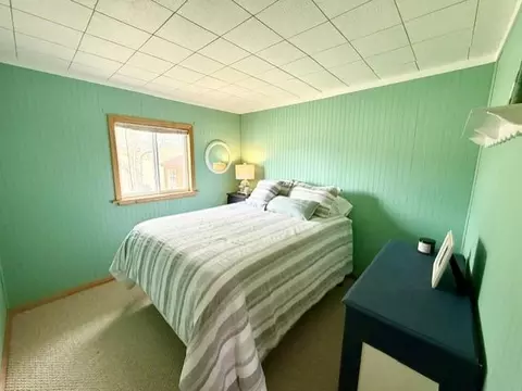 Bedroom - 45936 Devils Lake Rd, Perham, MN 56573 photo 2 of 5