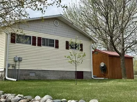 Exterior - 45936 Devils Lake Rd, Perham, MN 56573 photo 5 of 8