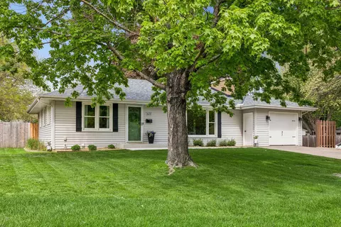 1600 Louisiana Ave S, Saint Louis Park, MN 55426