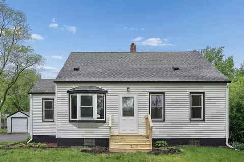 30 Elm Ave S, Maple Lake, MN 55358