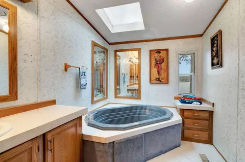 Bath - w7762 Rainbow Drive, Spooner, WI 54801 photo 2 of 3