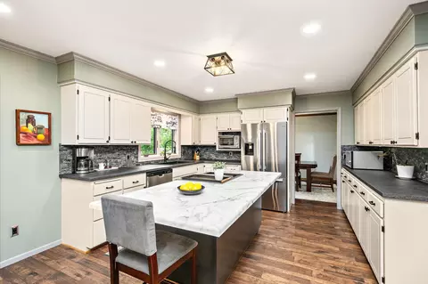 Kitchen - 4769 White Oak Ct, Eagan, MN 55122 photo 1 of 4