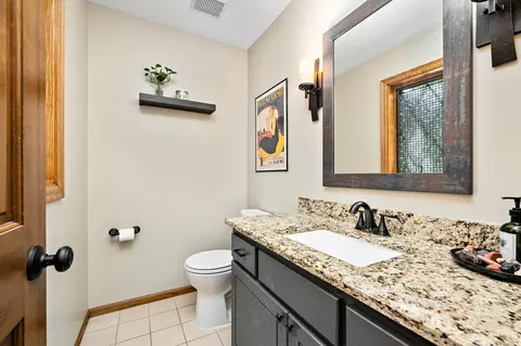 Bath - 4769 White Oak Ct, Eagan, MN 55122 photo 1 of 4