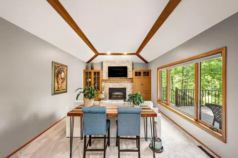 Living - 4769 White Oak Ct, Eagan, MN 55122 photo 2 of 4