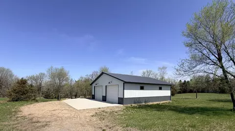 19126 Koetter Lake Rd, Richmond, MN 56368