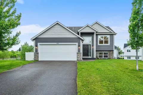 14872 Quintana Cir NW, Anoka, MN 55303
