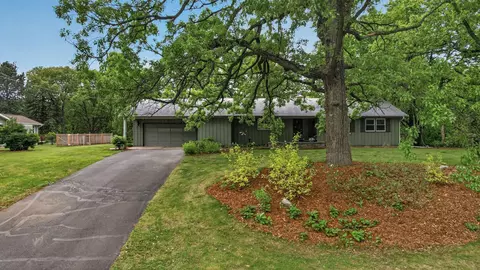 Exterior - 1842 Beecher Dr, Eagan, MN 55122 photo 18 of 24