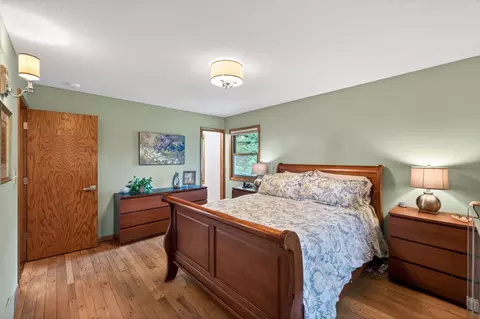Bedroom - 1842 Beecher Dr, Eagan, MN 55122 photo 4 of 8