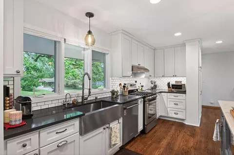 Kitchen - 1842 Beecher Dr, Eagan, MN 55122 photo 7 of 8