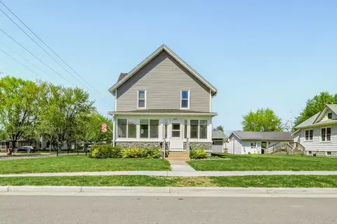1833 Kranzfelder St, Bloomer, WI 54724
