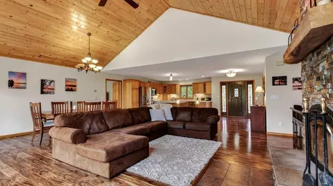 Living - 1119 E Chippewa Ave, Bruce, WI 54819 photo 3 of 3