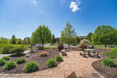 Exterior - 3440 Golfview Dr #315, Eagan, MN 55123 photo 10 of 13