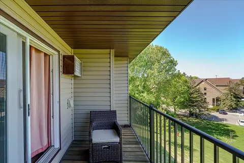 Exterior - 3440 Golfview Dr #315, Eagan, MN 55123 photo 1 of 13