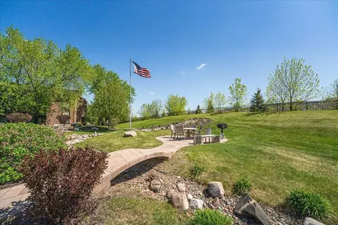 Exterior - 3440 Golfview Dr #315, Eagan, MN 55123 photo 8 of 13
