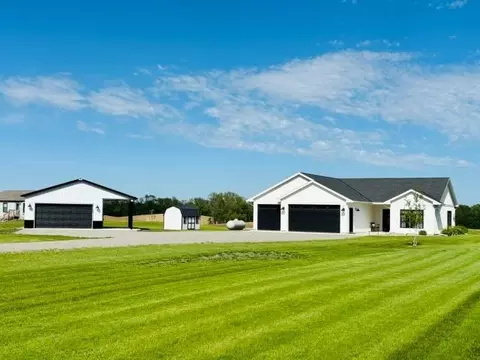18142 705th Ave, Dassel, MN 55325