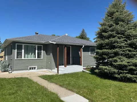 508 3rd St NE, Montgomery, MN 56069