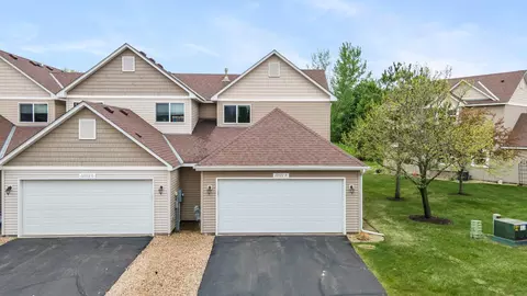 12122 Yancy St NE #D, Blaine, MN 55449