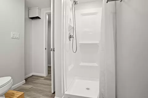 Bath - 1437 E Gateway Cir S, Fargo, ND 58103 photo 6 of 6