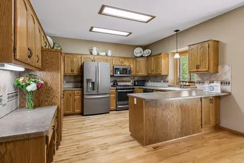 Kitchen - 15722 Crystal Path, Rosemount, MN 55068 photo 2 of 5