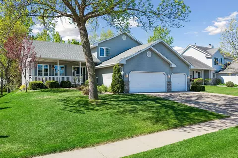 Exterior - 15722 Crystal Path, Rosemount, MN 55068 photo 3 of 11