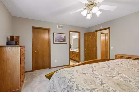 Bedroom - 15722 Crystal Path, Rosemount, MN 55068 photo 2 of 8