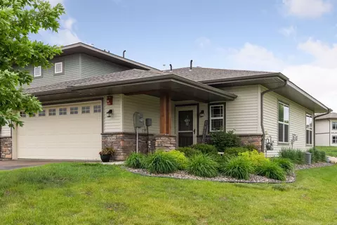 1106 Lorraine Ct, Carver, MN 55315