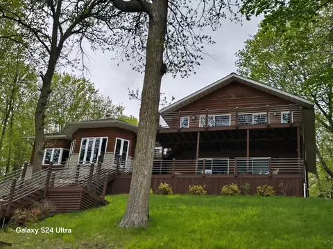 14473 Barnes Dr, Detroit Lakes, MN 56501