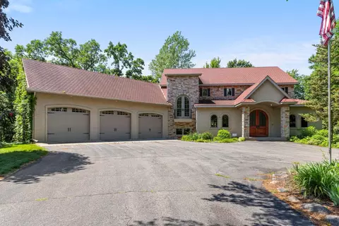 8631 116th St SE, Clear Lake, MN 55319